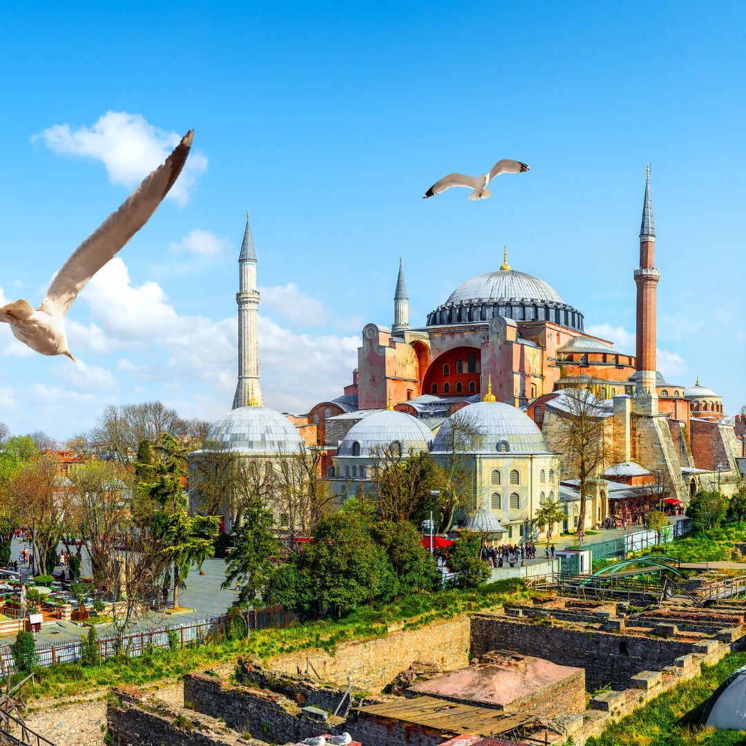 ΧΡΙΣΤΟΥΓΕΝΝΑ στην ΚΩΝΣΤΑΝΤΙΝΟΥΠΟΛΗ